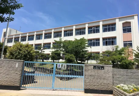 Iwaoka Elementary School