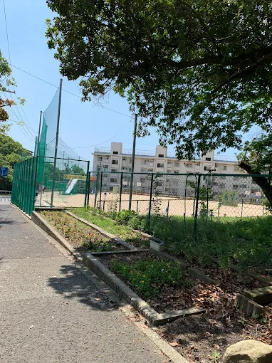 Kita Suma Elementary School