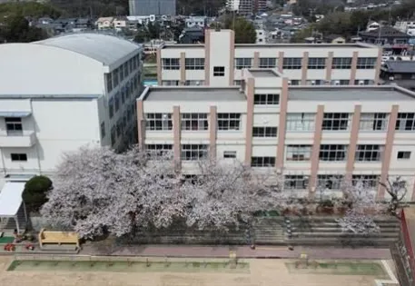 Oshibedani Elementary School